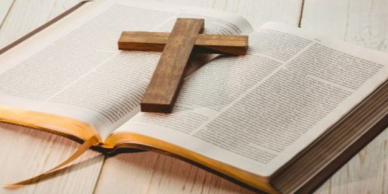 دین مسیحیت چند گرایش اصلی دارد ؟
